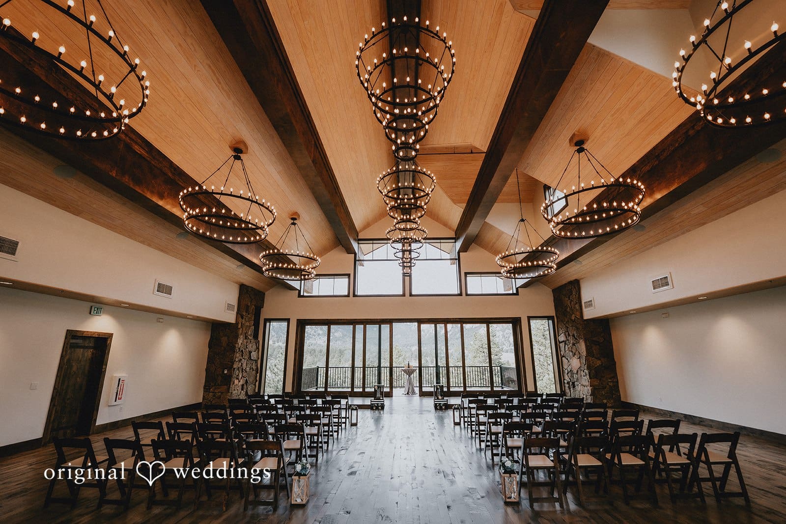 Black Canyon Inn Wedding // Jessica & Jake -