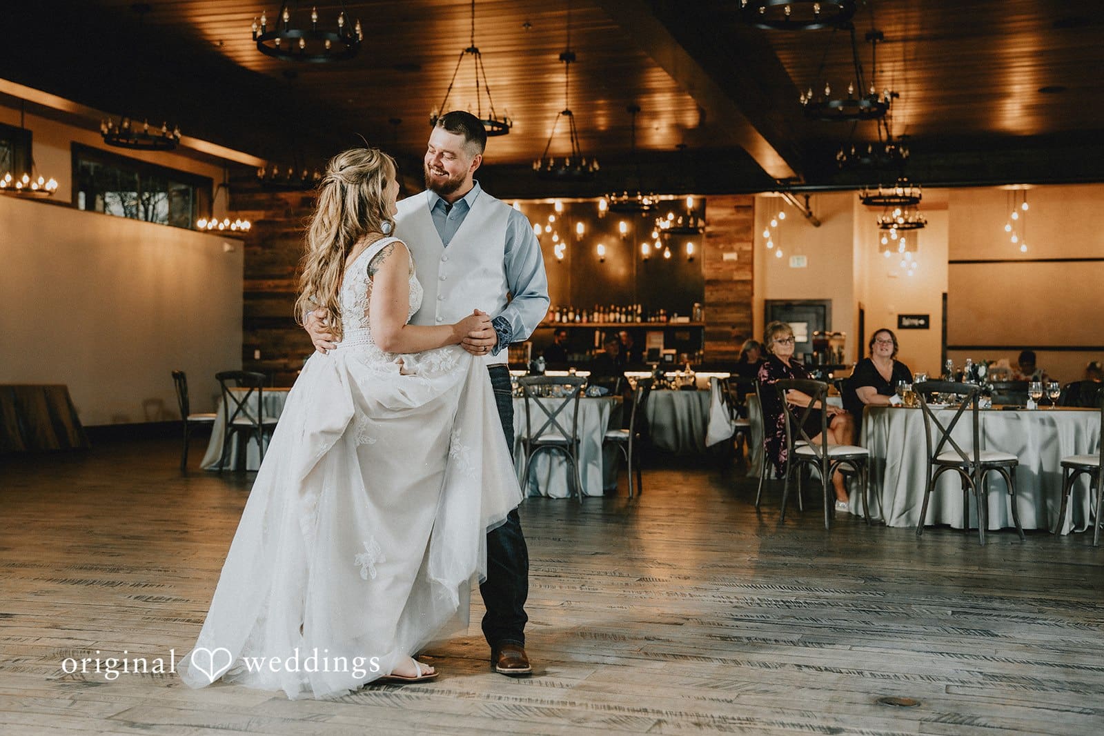 Black Canyon Inn Wedding // Jessica & Jake -