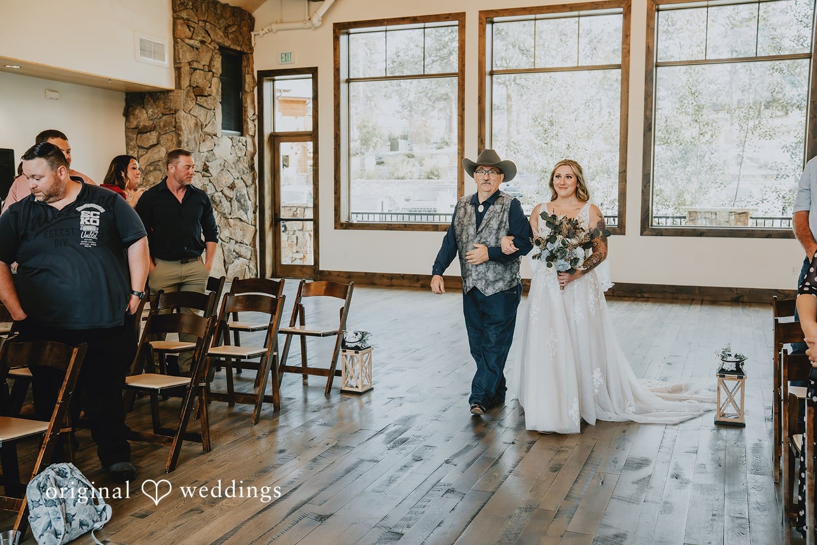 Black Canyon Inn Wedding // Jessica & Jake -