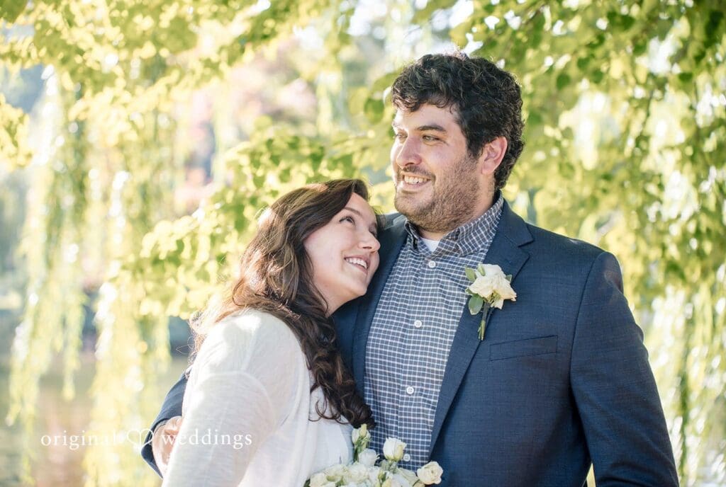 Jeff + Marin Boston Public Gardens Engagement // Jeff & Marin -