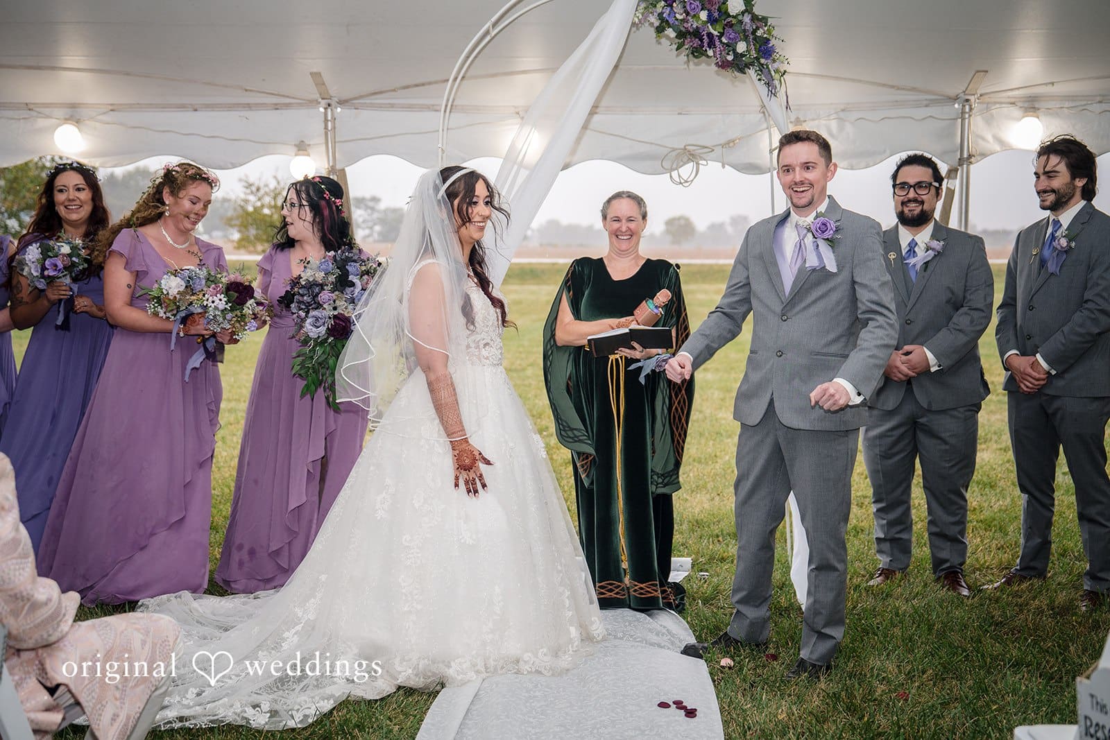 Chicago Backyard Wedding // Amanda & Jonathan -