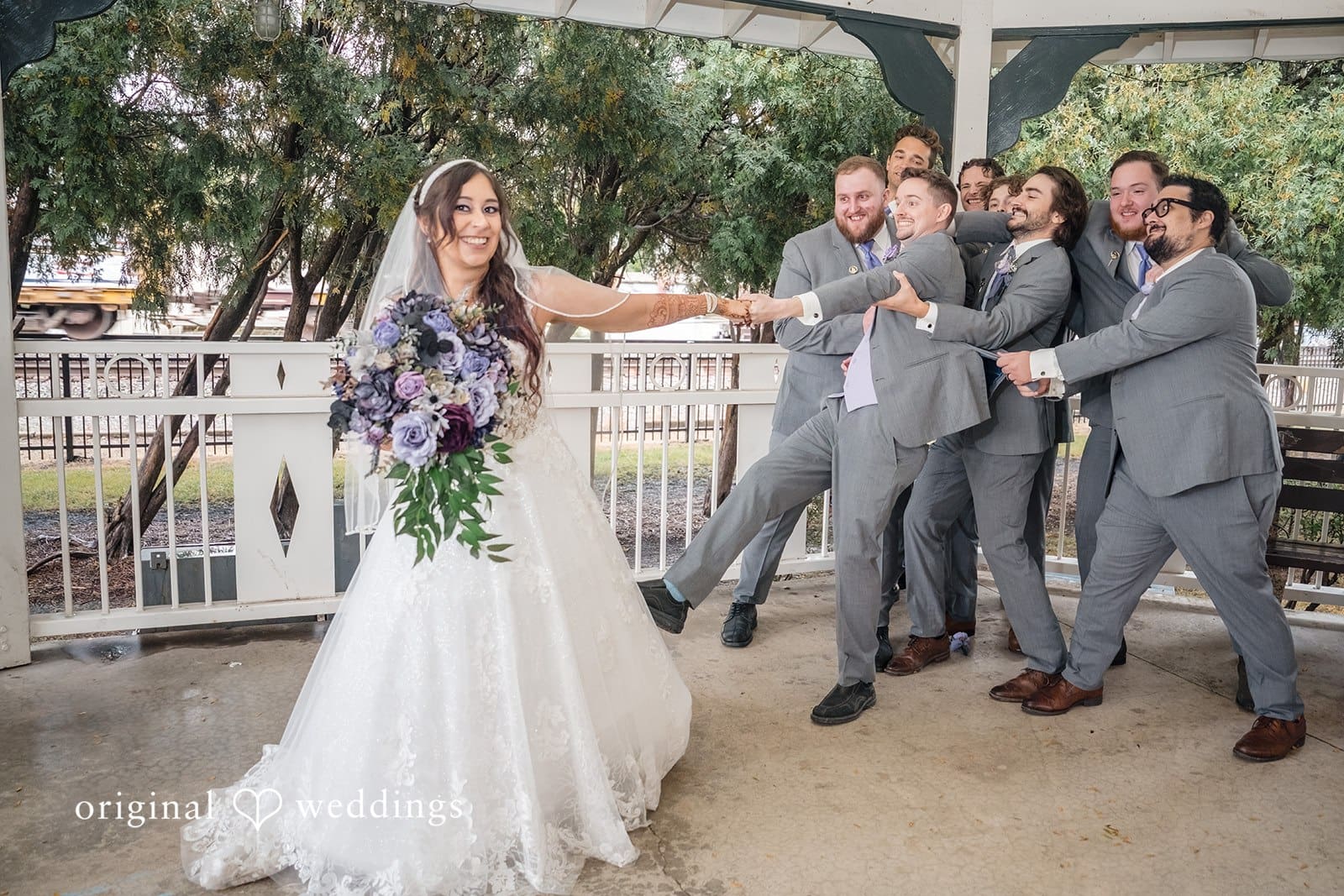 Chicago Backyard Wedding // Amanda & Jonathan -