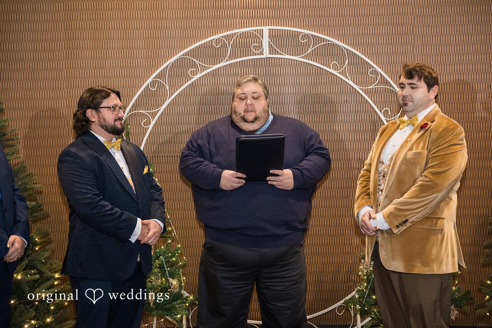 Cleveland Metroparks Zoo Wedding // Daniel & Daniel -