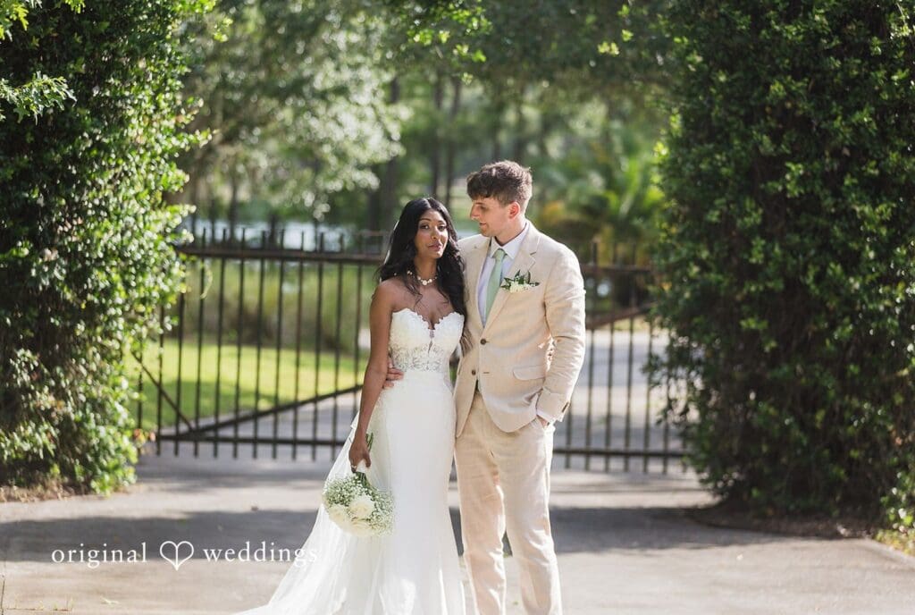 Sarah + Cody Club Lake Venue Wedding // Sarah & Cody -