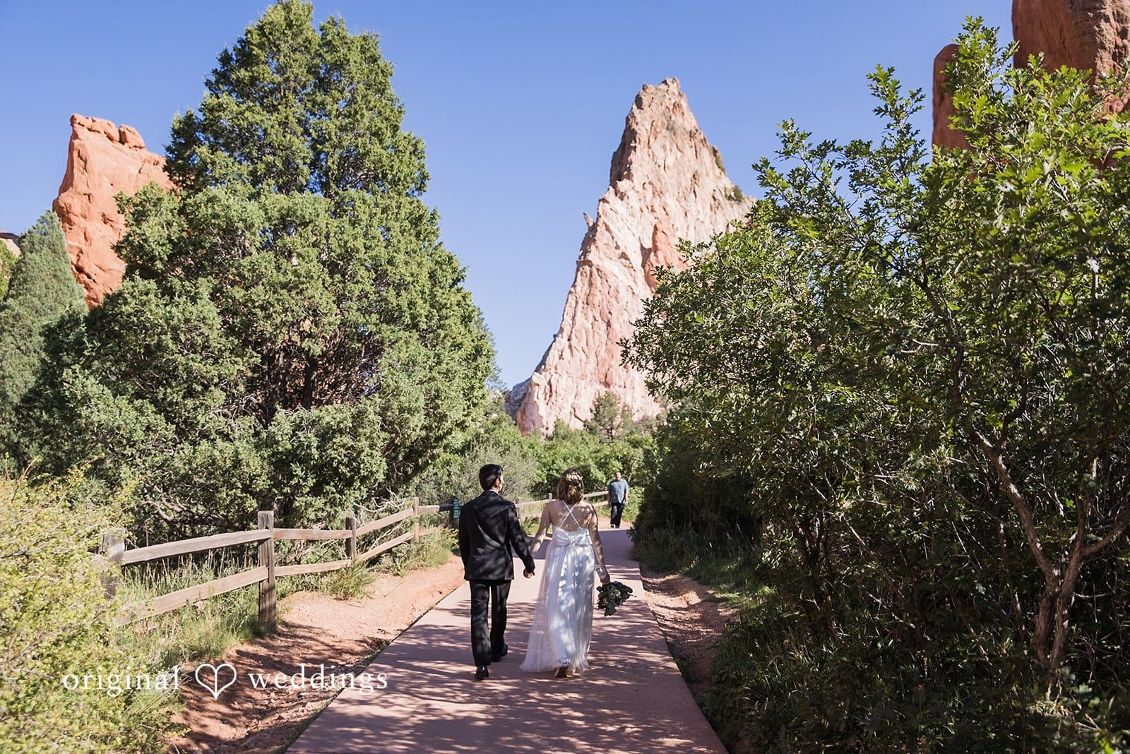 Colorado Backyard Wedding // Melinda & Miguel -