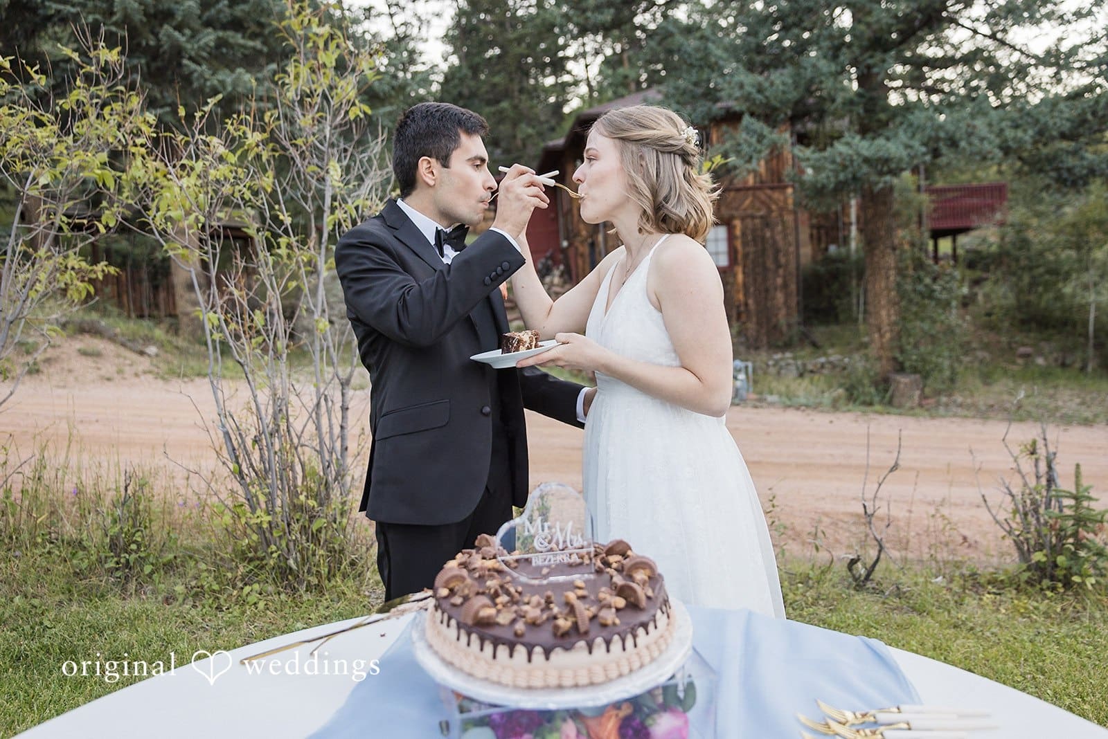 Colorado Backyard Wedding // Melinda & Miguel -