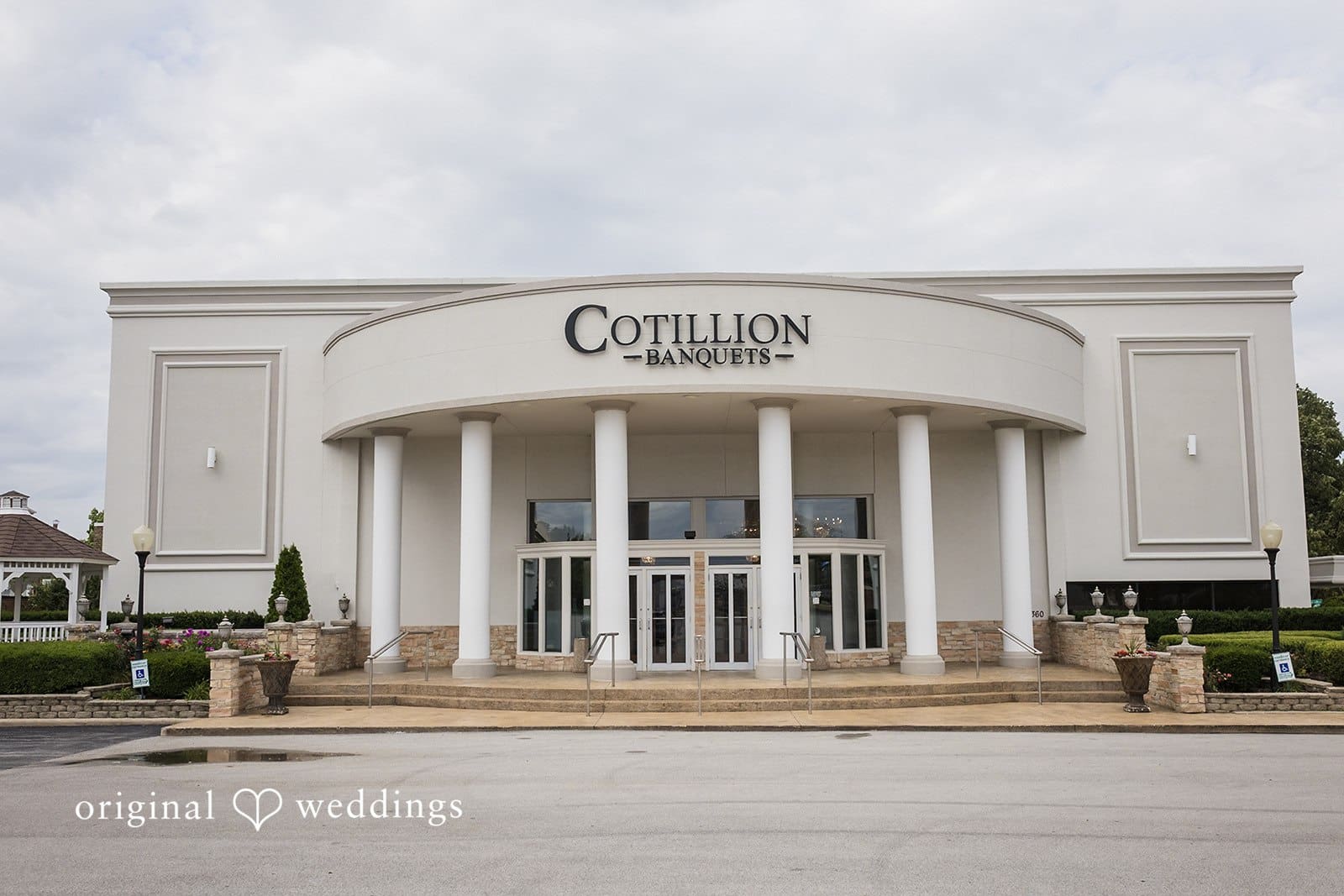 Cotillion Banquets Wedding // Alex & John -
