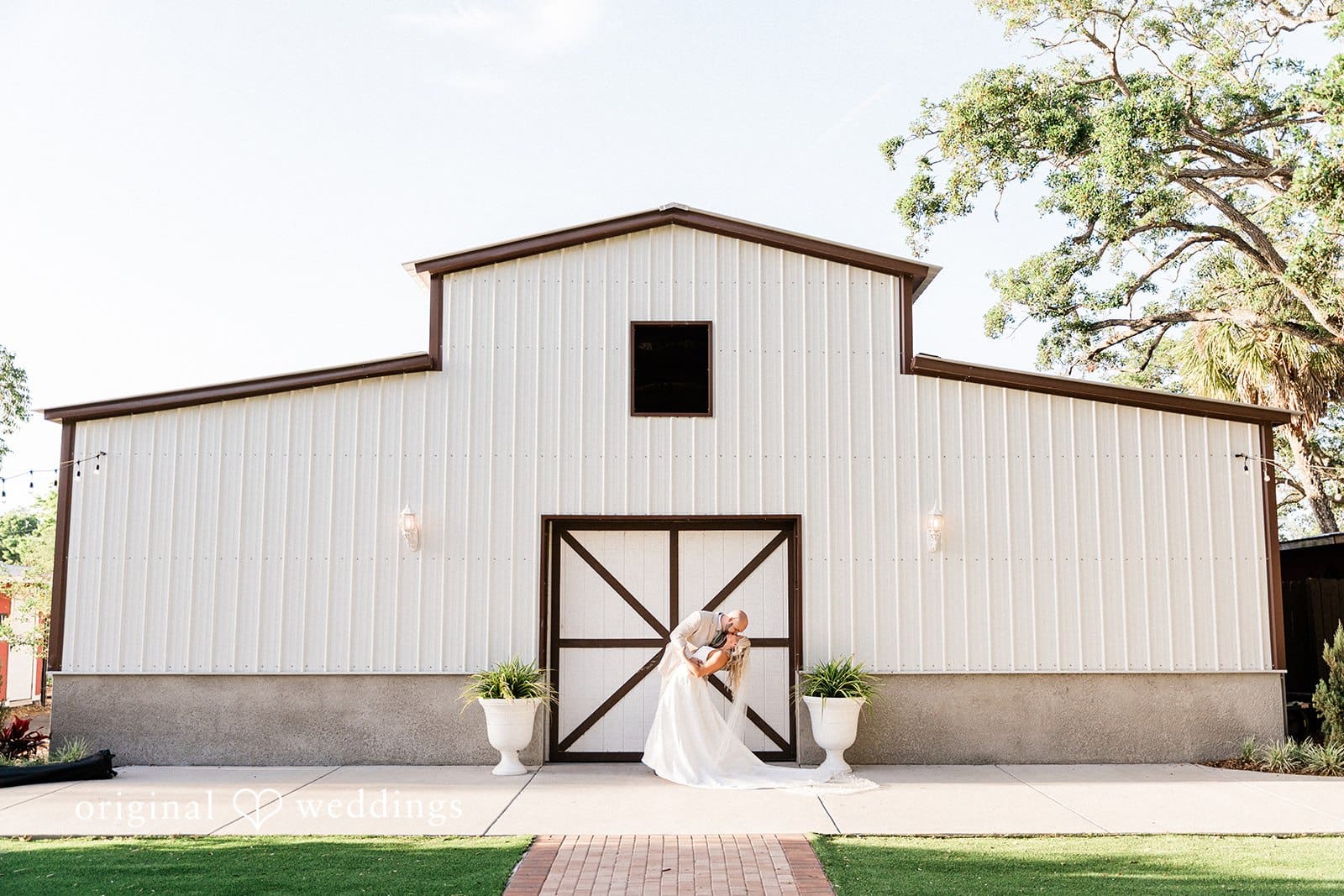DK Farm and Gardens Wedding // Caitlyn & Wesley -