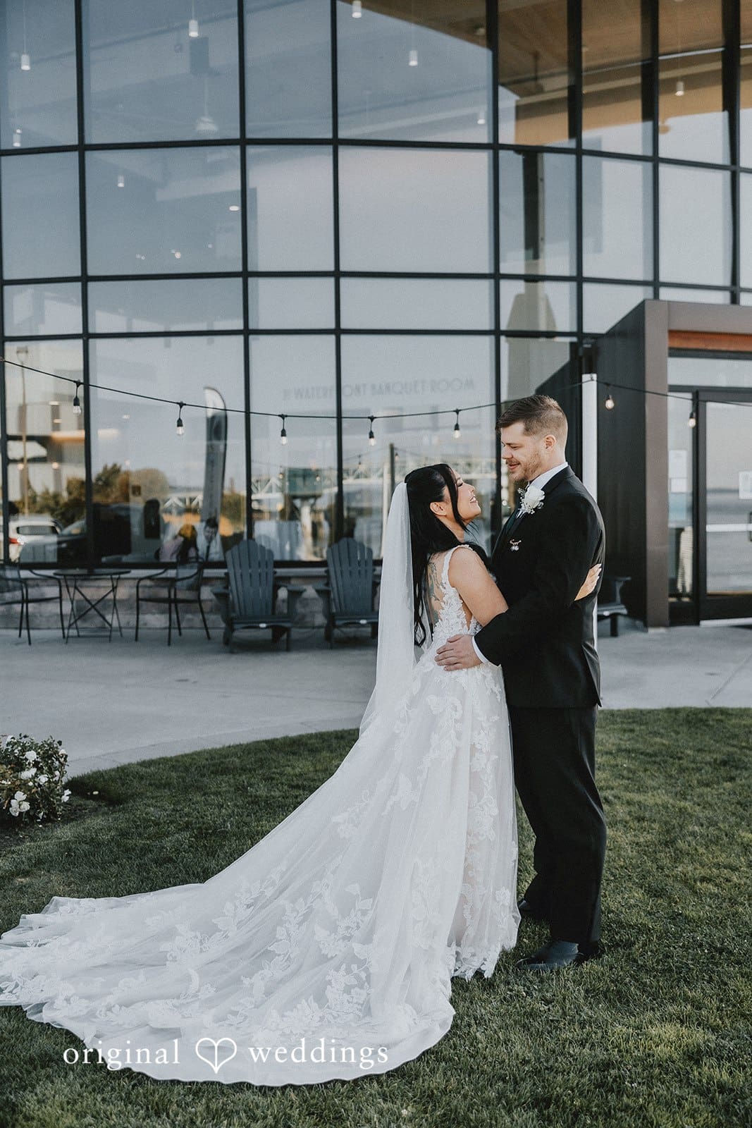 Edmonds Waterfront Center Wedding // Hattie & Nicholas -