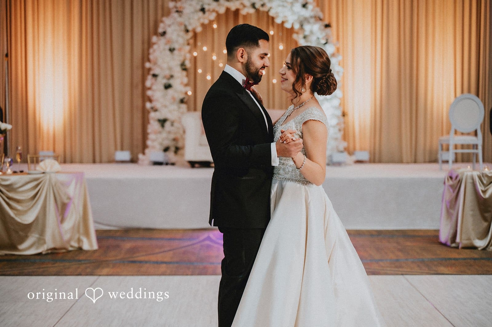 Embassy Suites by Hilton Naperville Wedding // Rhonda & Daneel -