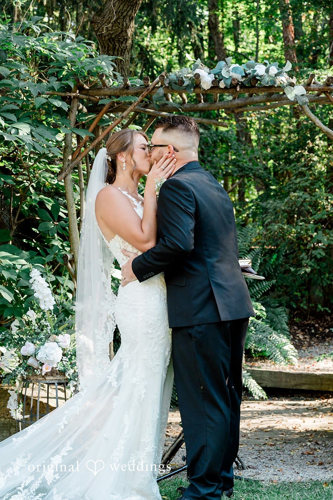 Everlastings in the Wildwood Wedding // Kleigh & Brandon -