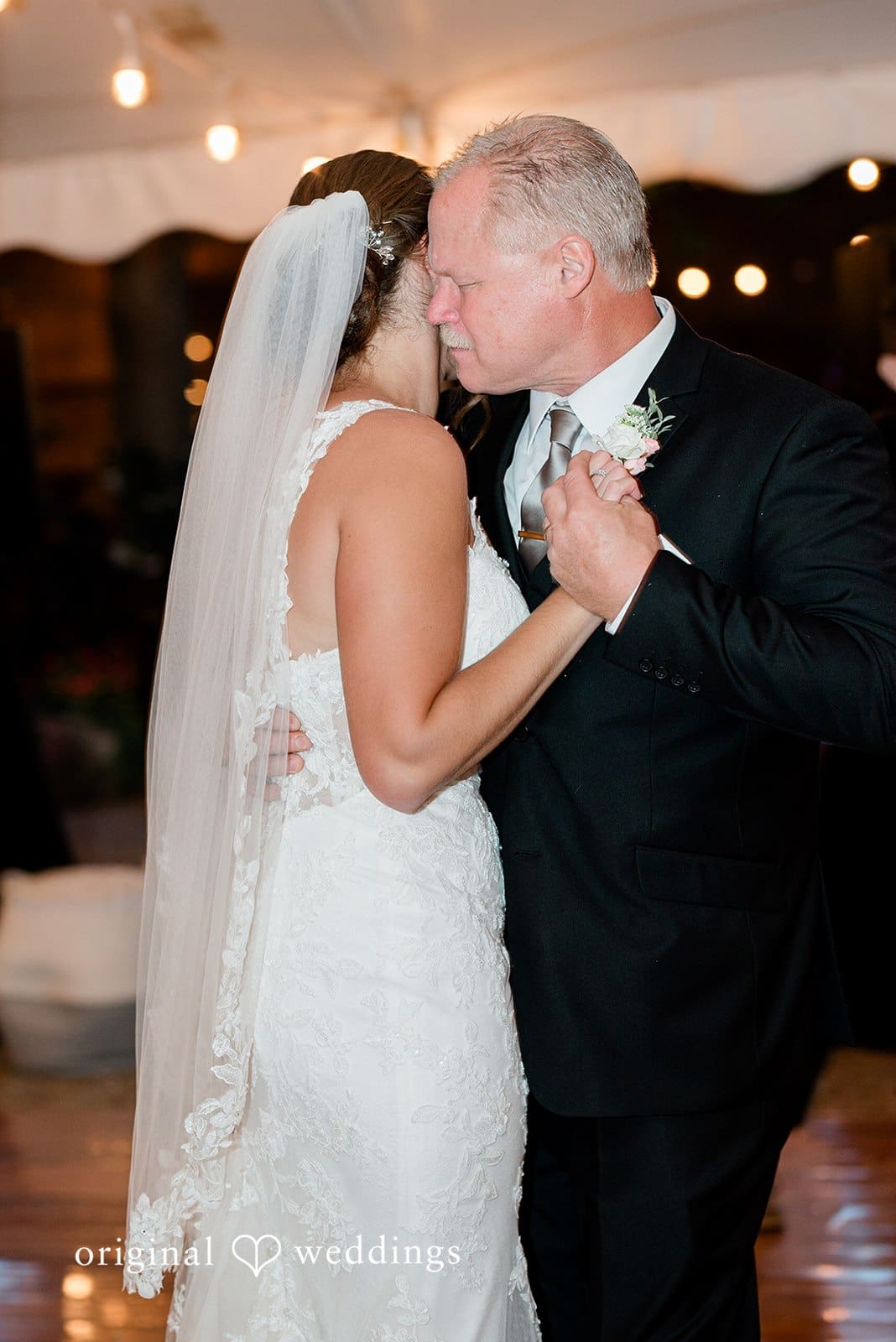 Everlastings in the Wildwood Wedding // Kleigh & Brandon -