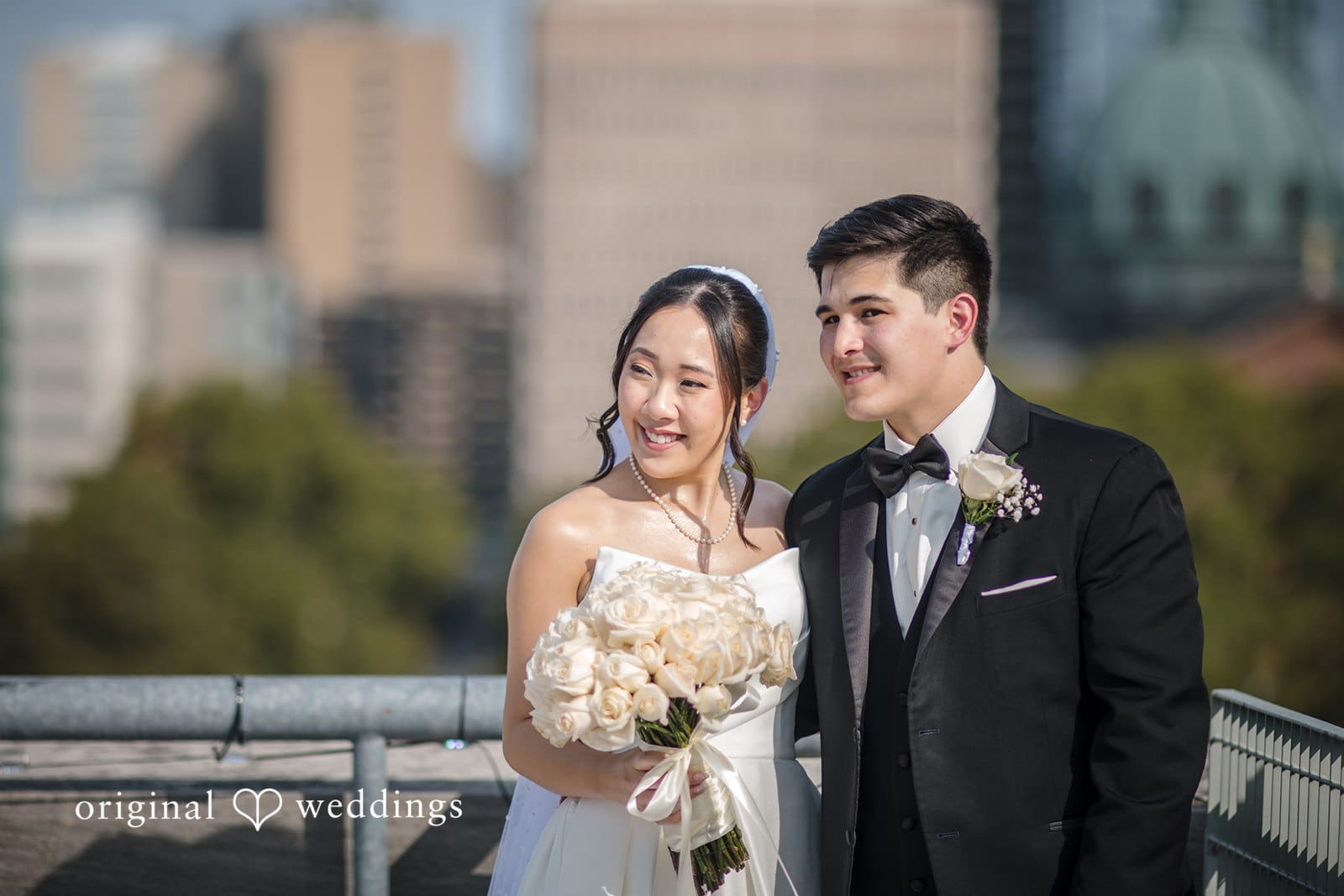 Franklin Institute Wedding // Mahoro & Warren -