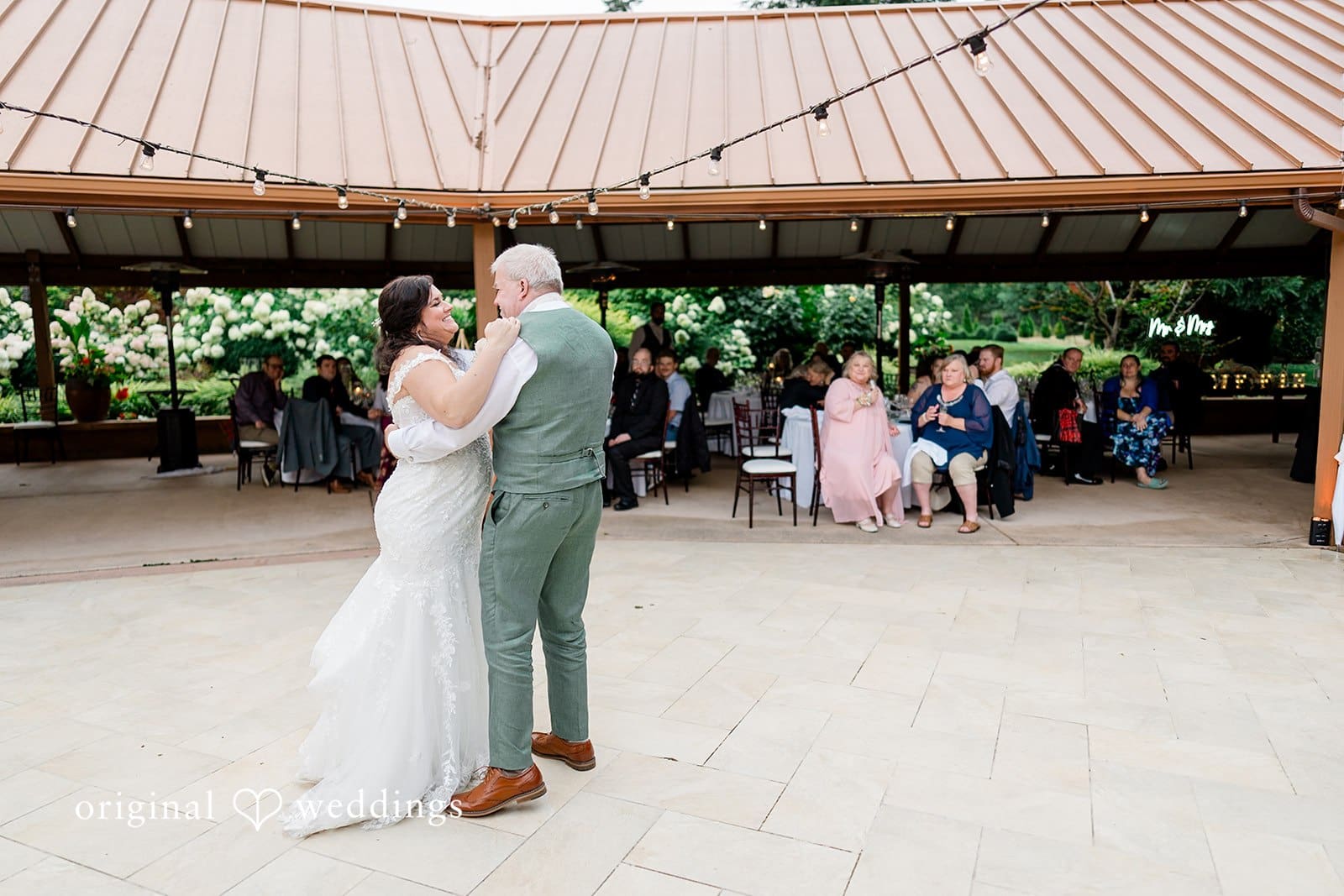 Froggsong Gardens Wedding // Amanda & Benjamin -
