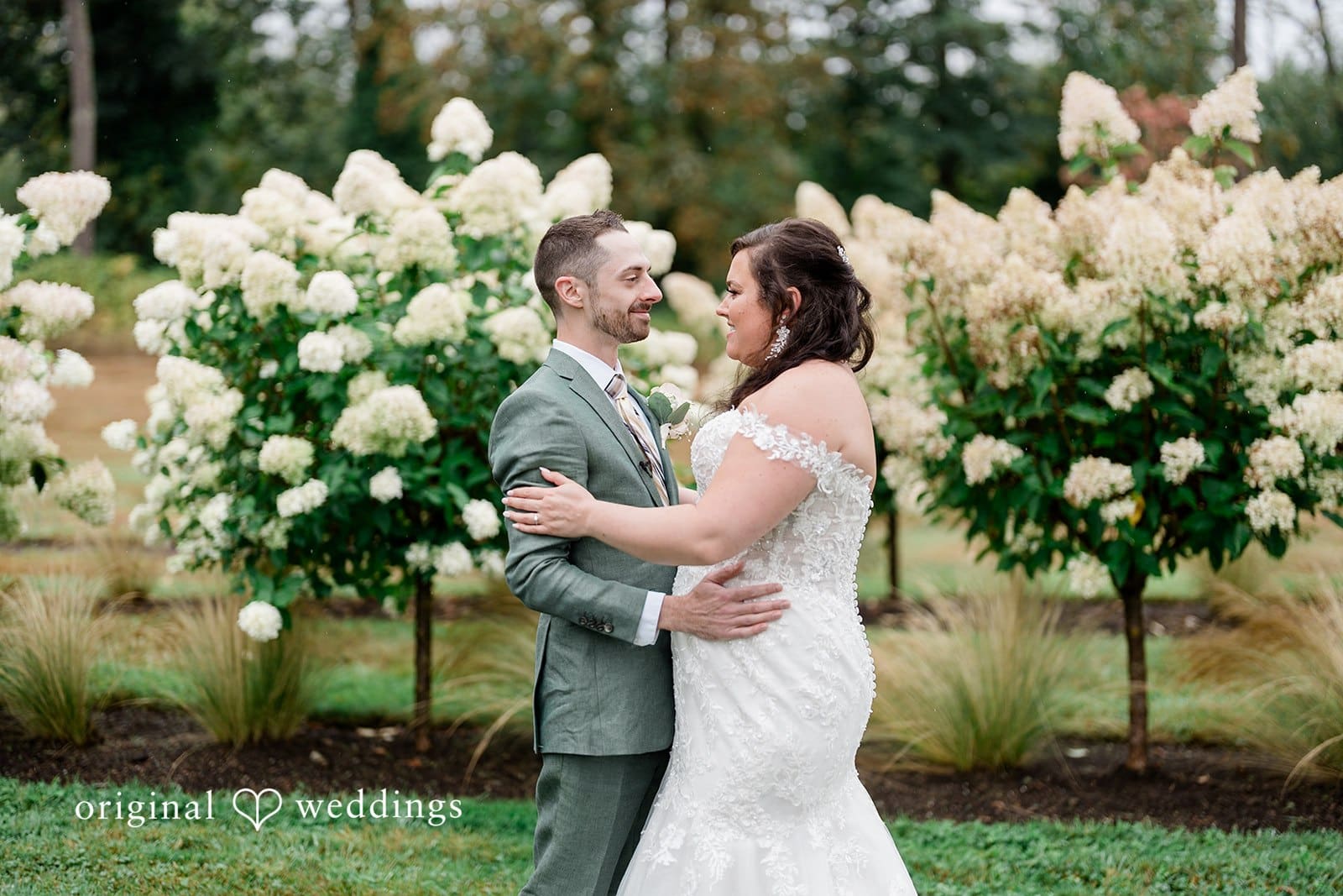 Froggsong Gardens Wedding // Amanda & Benjamin -