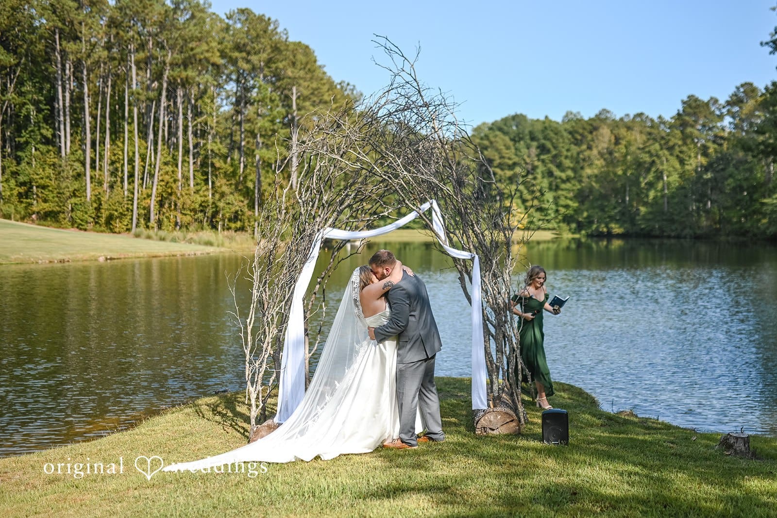 Georgia Backyard Wedding // Clarissa & Noah -