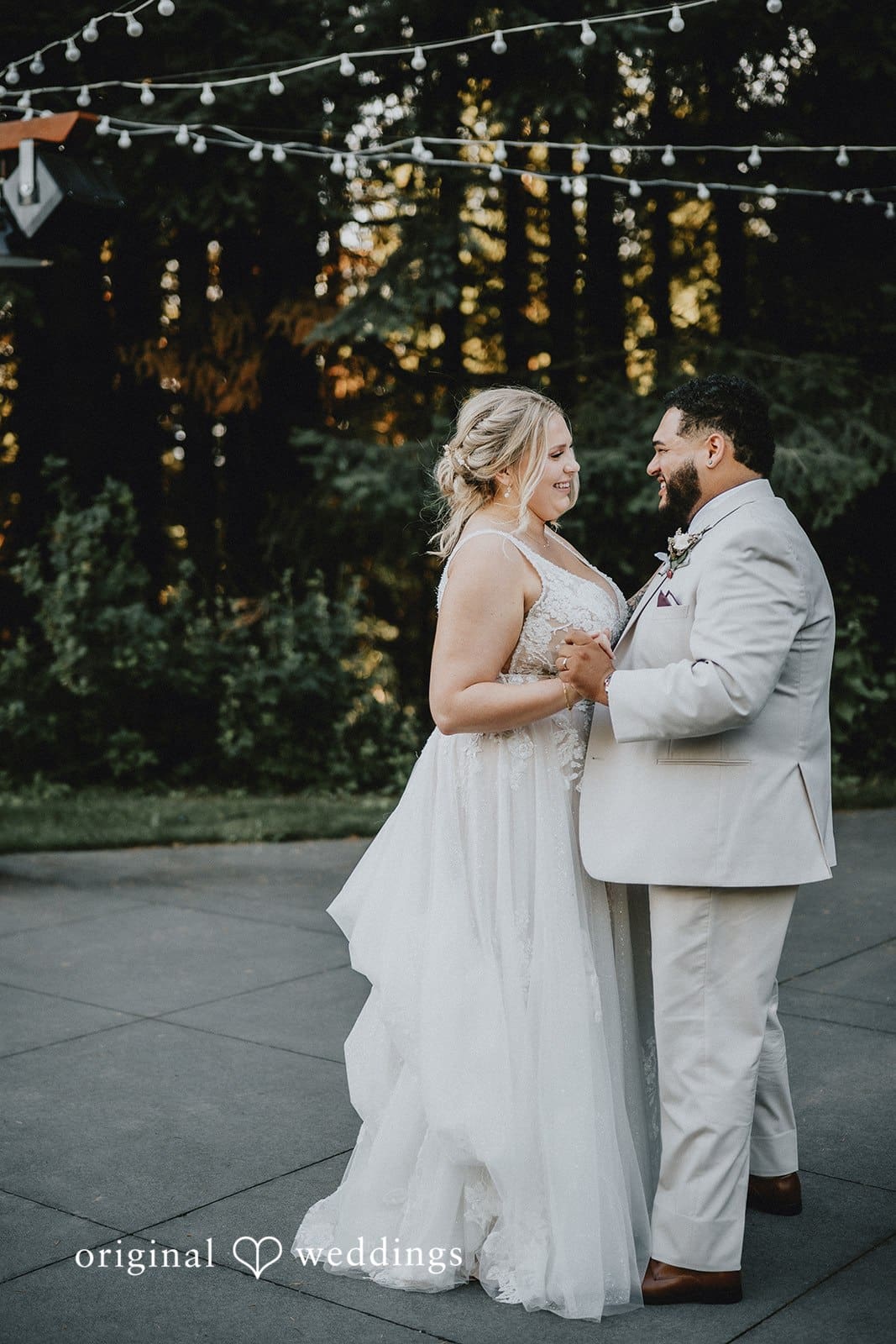 Gorge Crest Vineyards Wedding // Daphne & Daniel -