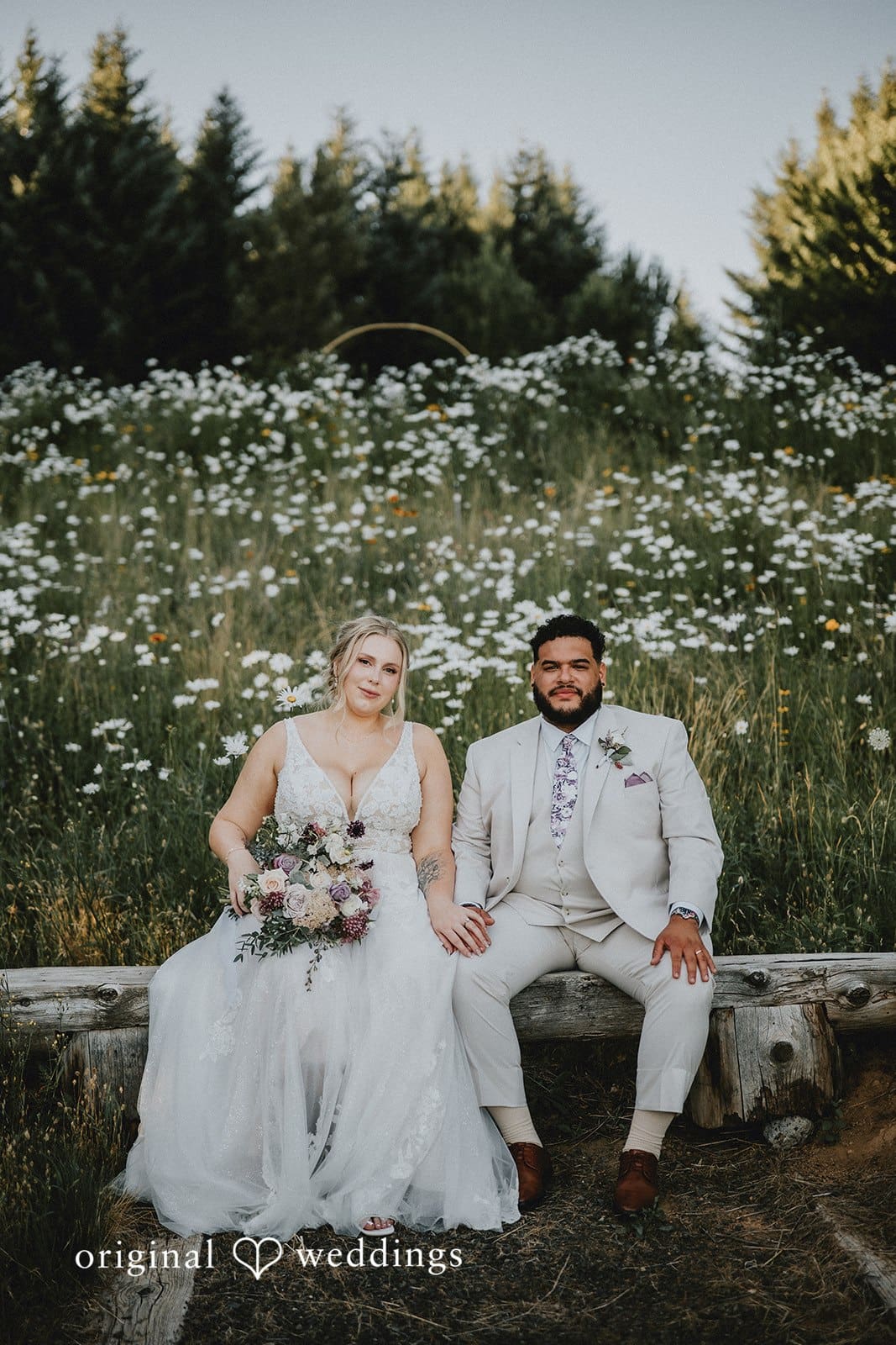 Gorge Crest Vineyards Wedding // Daphne & Daniel -