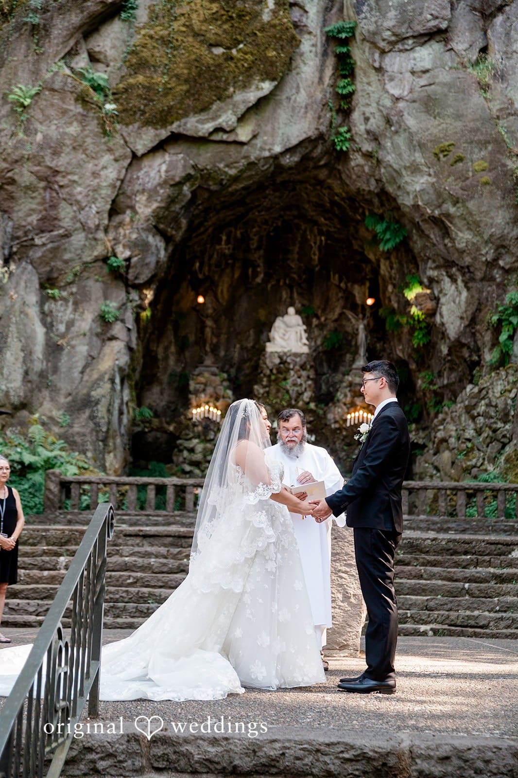 Grotto Wedding // Alma & Tenzin -