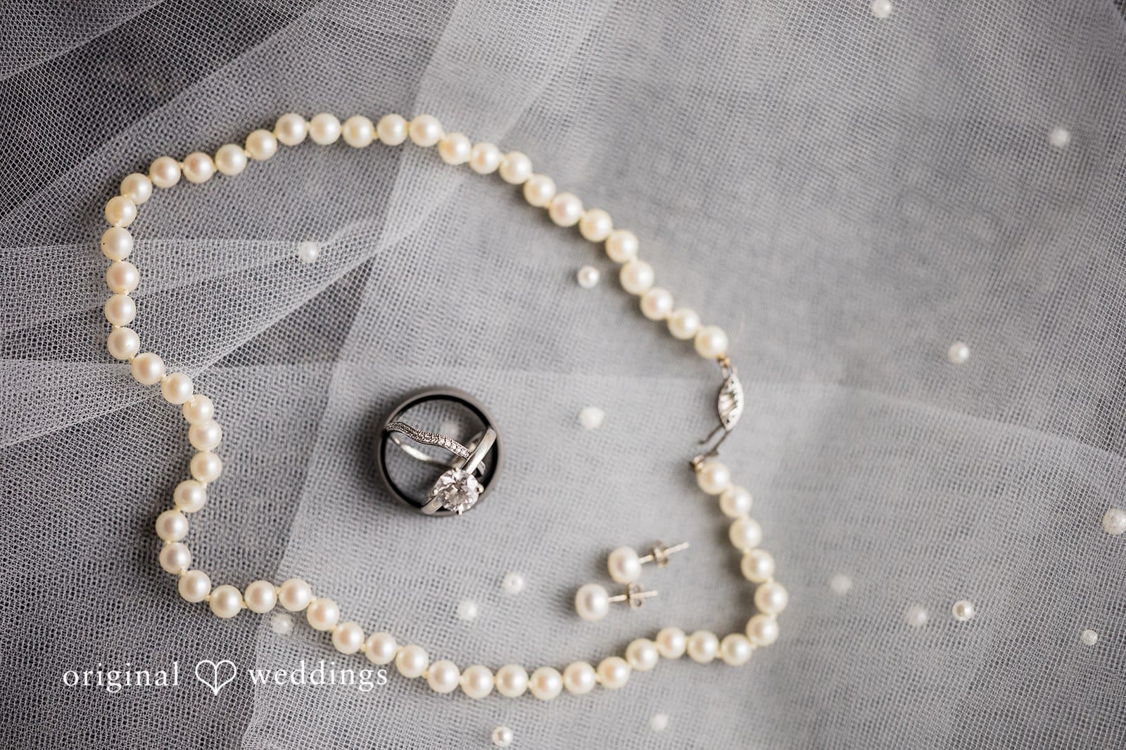 Harbor Lights Wedding // Victoria & Iziah -