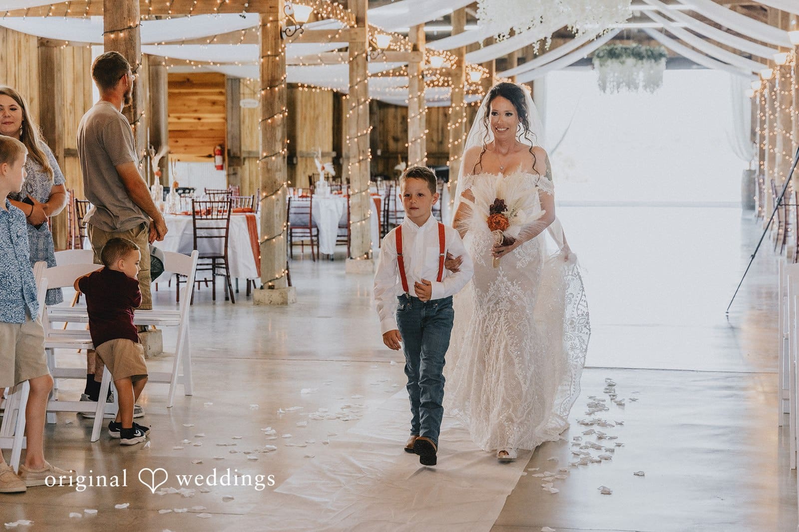 Hilltop Meadows Venue Wedding // Roxanne & Joshua -