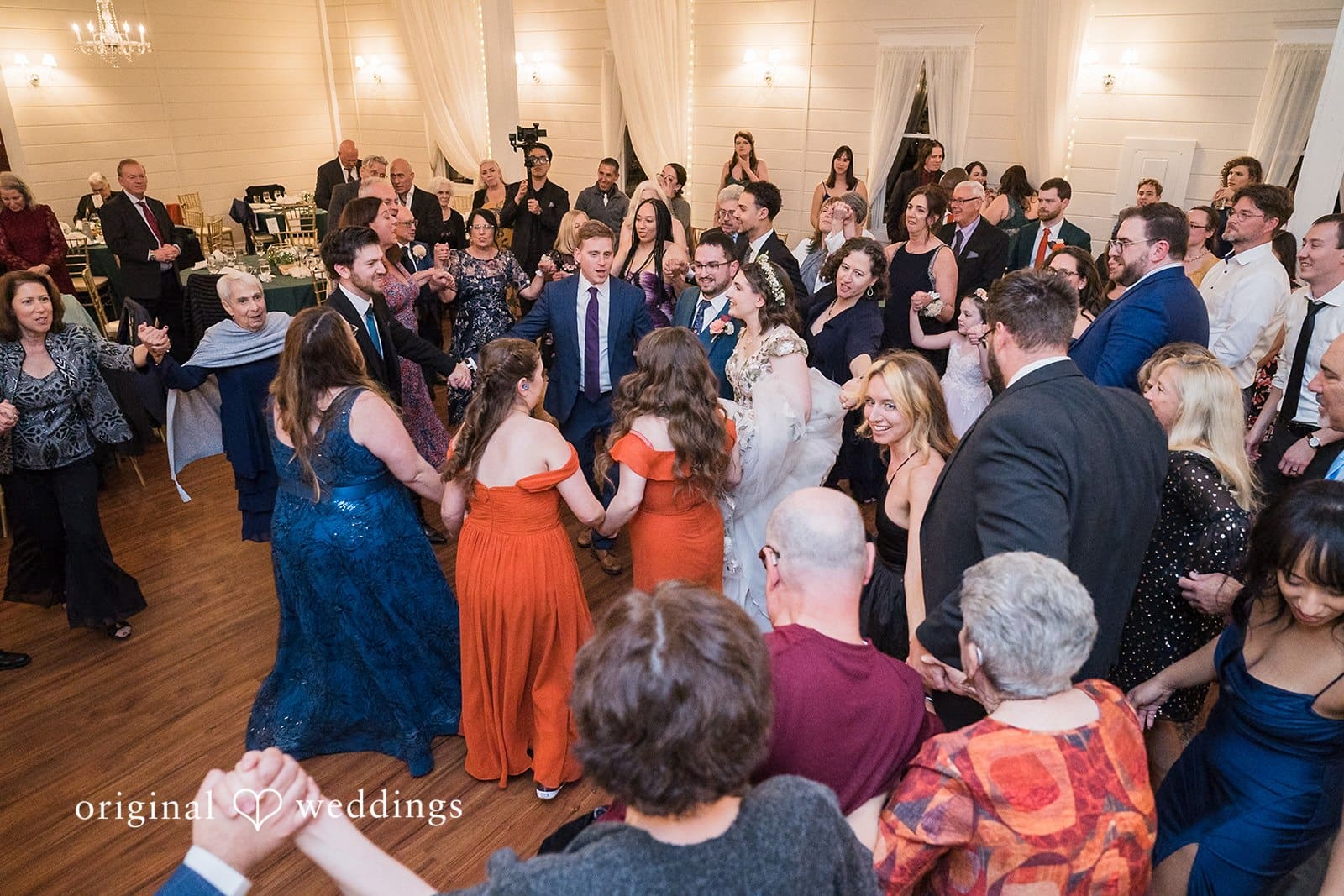 Historic Rosemont Manor Wedding // Lauren & Noah -