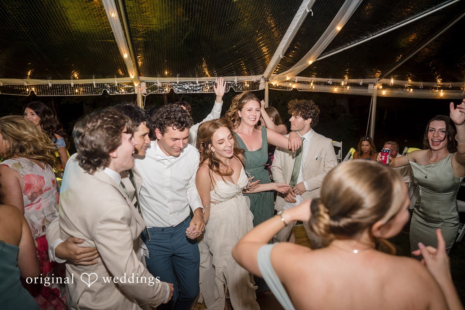 Illinois Backyard Wedding // Kaley & Zachary -