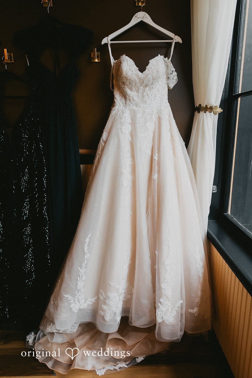 Imperia Lake Union Wedding // Paloma & Dustin -