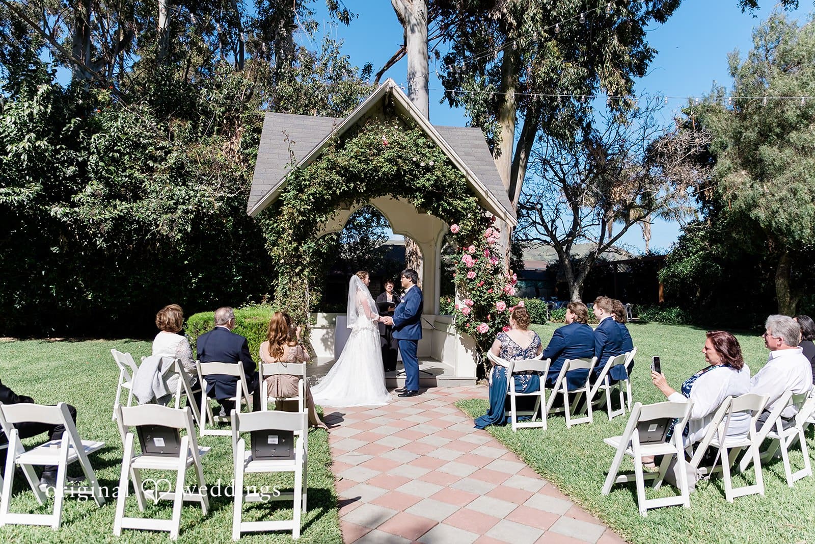 Kaleidoscope Inn & Gardens Wedding // Kayleigh & Nicholas -