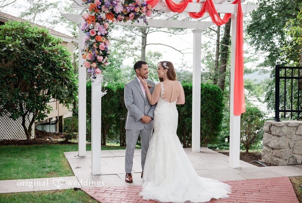Elena + Andres Lake Pearl Wedding // Elena & Andres -