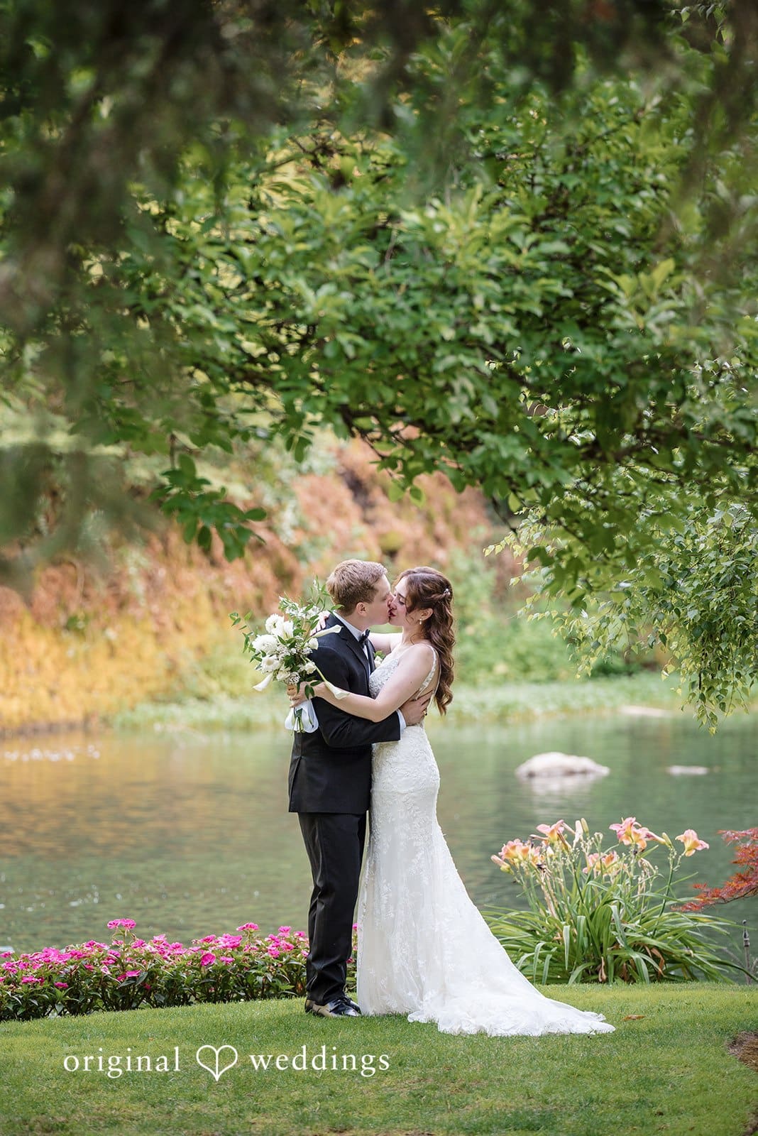 Lakeside Gardens Wedding // Alisa & Ramzey -