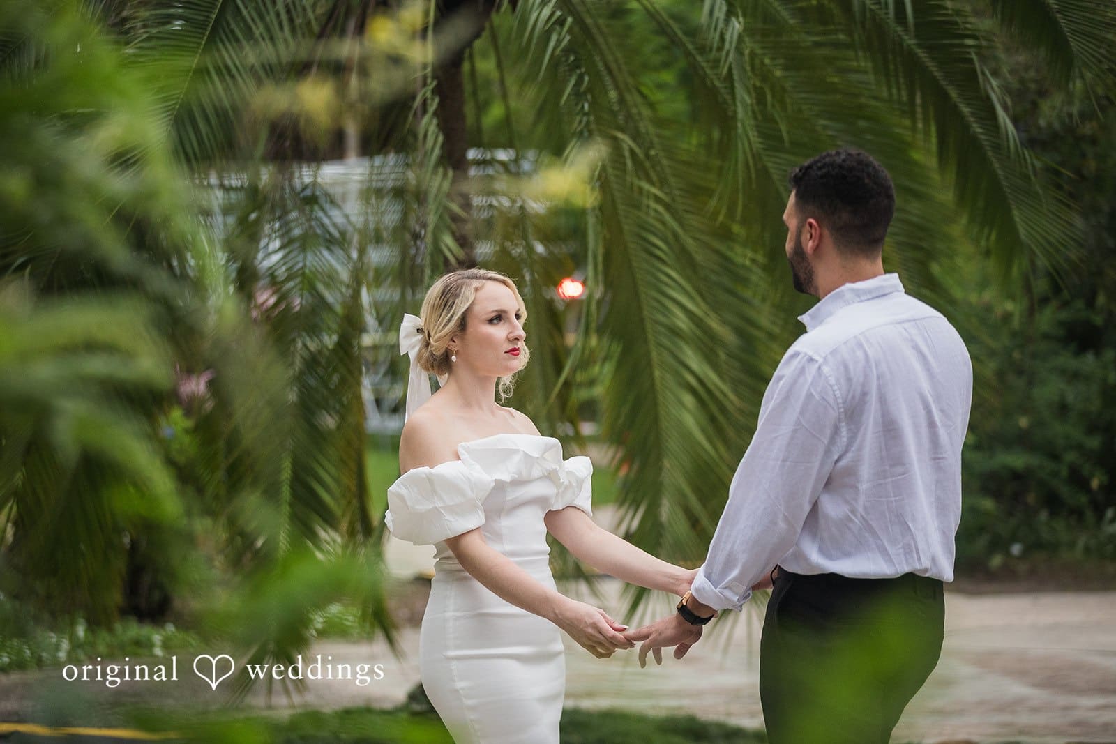 Leu Gardens Engagement // Elizabeth & Mark -