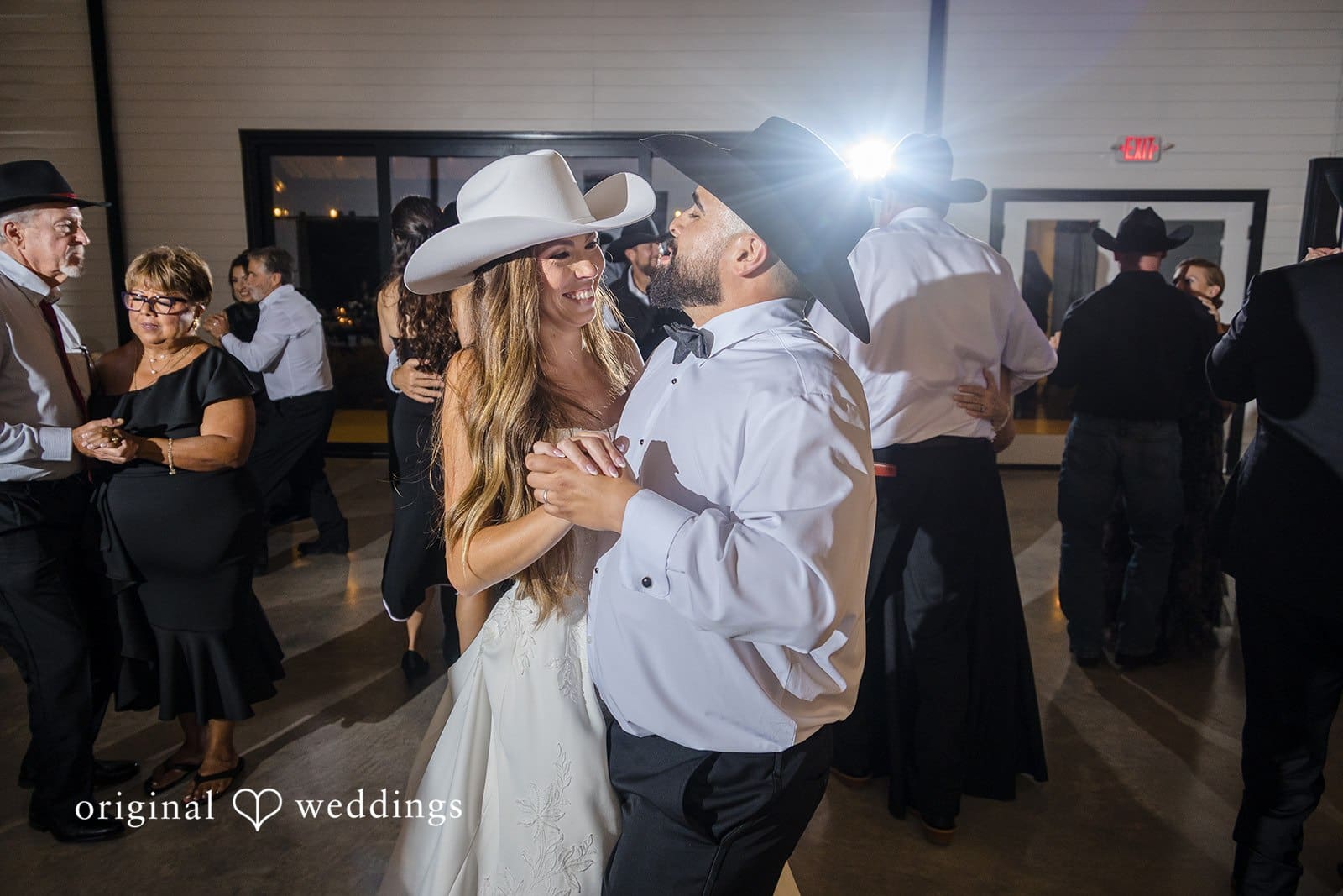 Longhorn Getaway Wedding // Maranda & Robert -