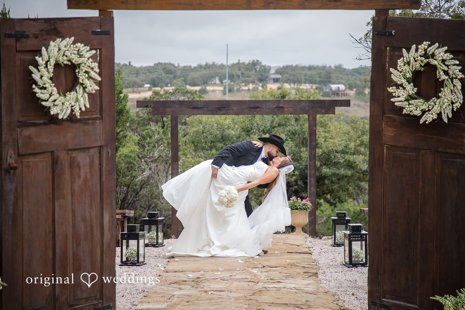 Longhorn Getaway Wedding // Maranda & Robert -