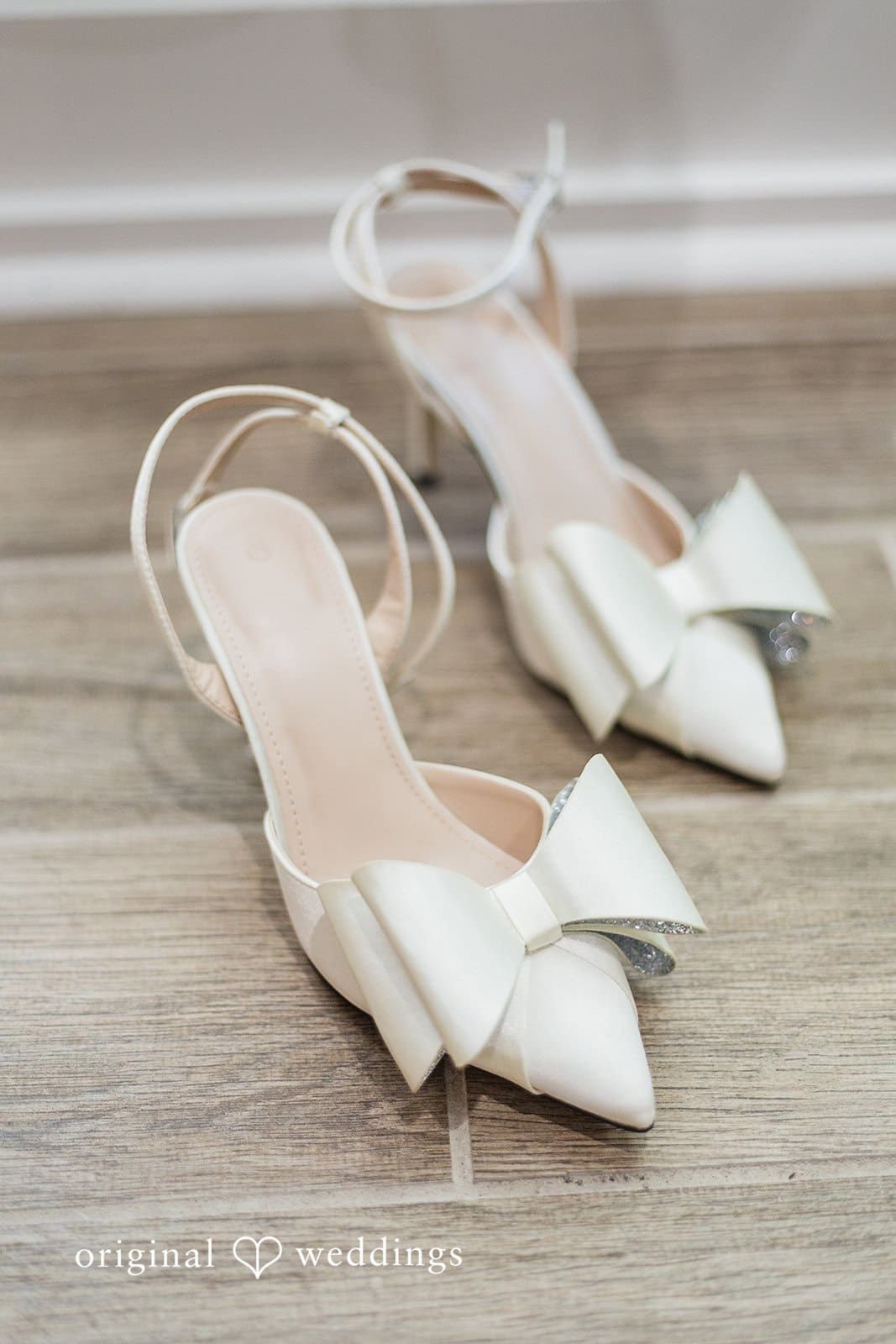 Marina Bay Clubhouse Wedding // Victoria & Derek -