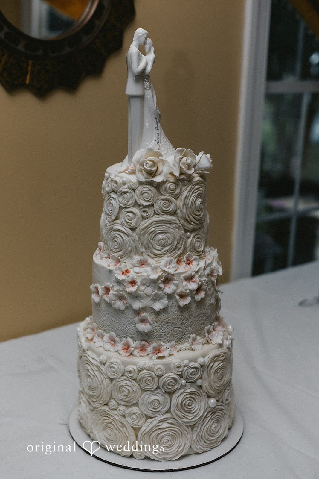 Maryland Backyard Wedding // Robyn & Stephen -
