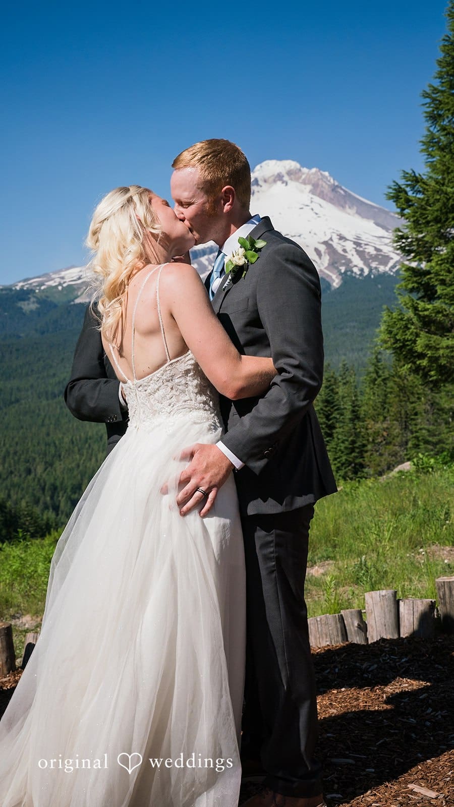 Mt. Hood Skibowl Wedding // Kaylee & Rowdy -