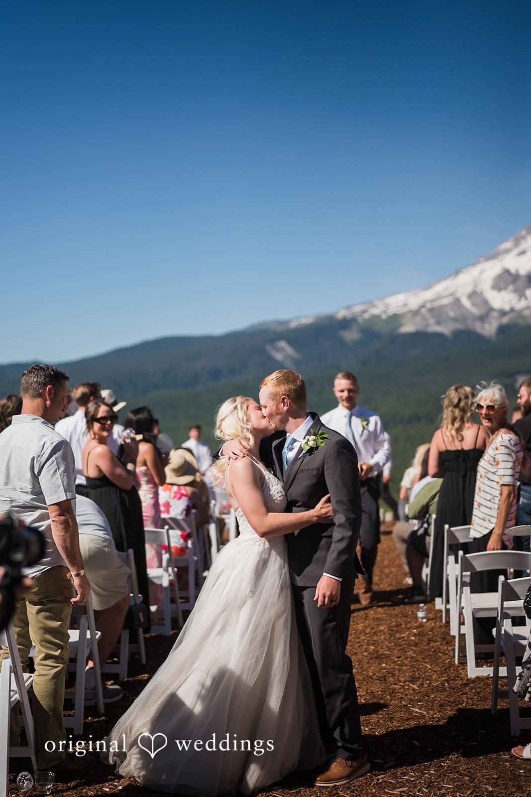 Mt. Hood Skibowl Wedding // Kaylee & Rowdy -