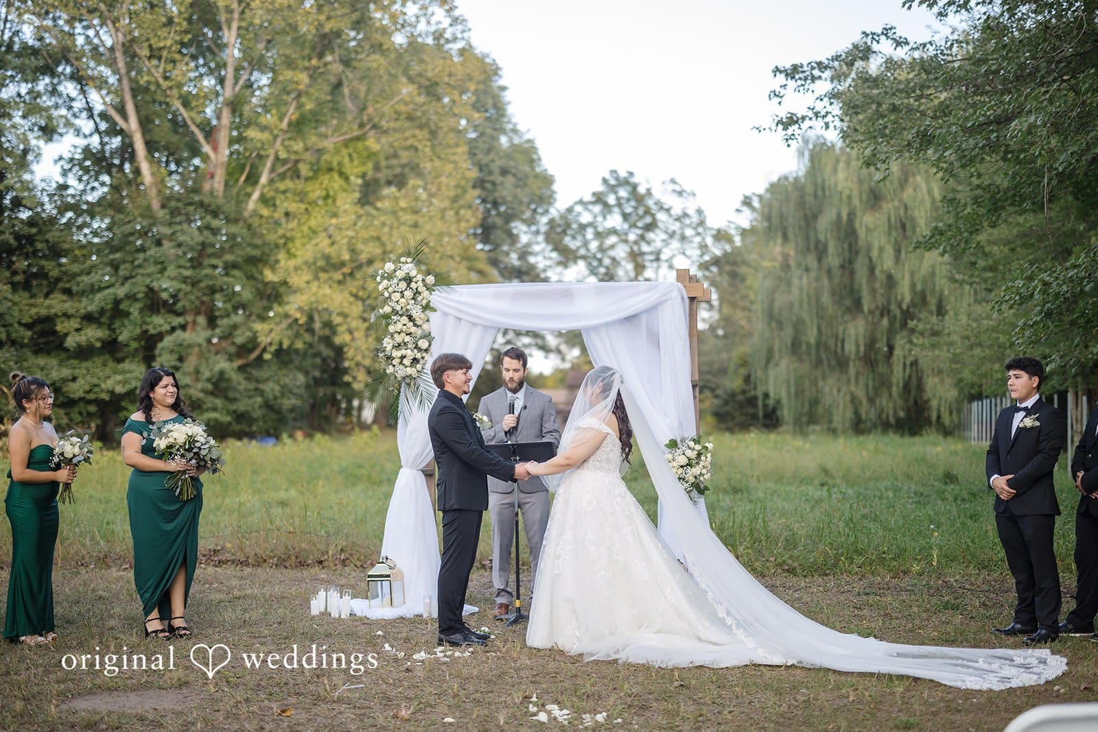 New York Backyard Wedding // Jenifer & Josue -