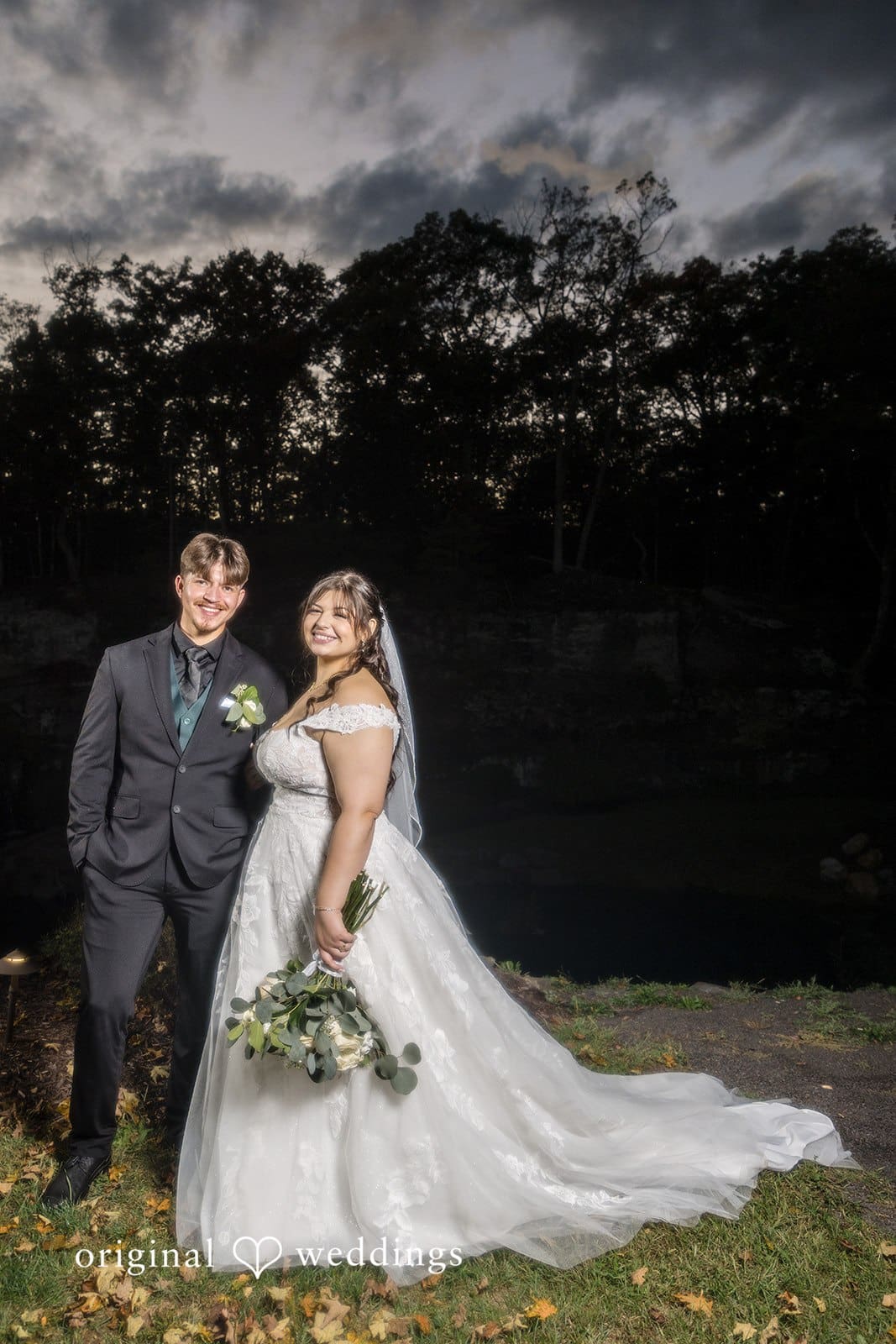 New York Backyard Wedding // Jenifer & Josue -