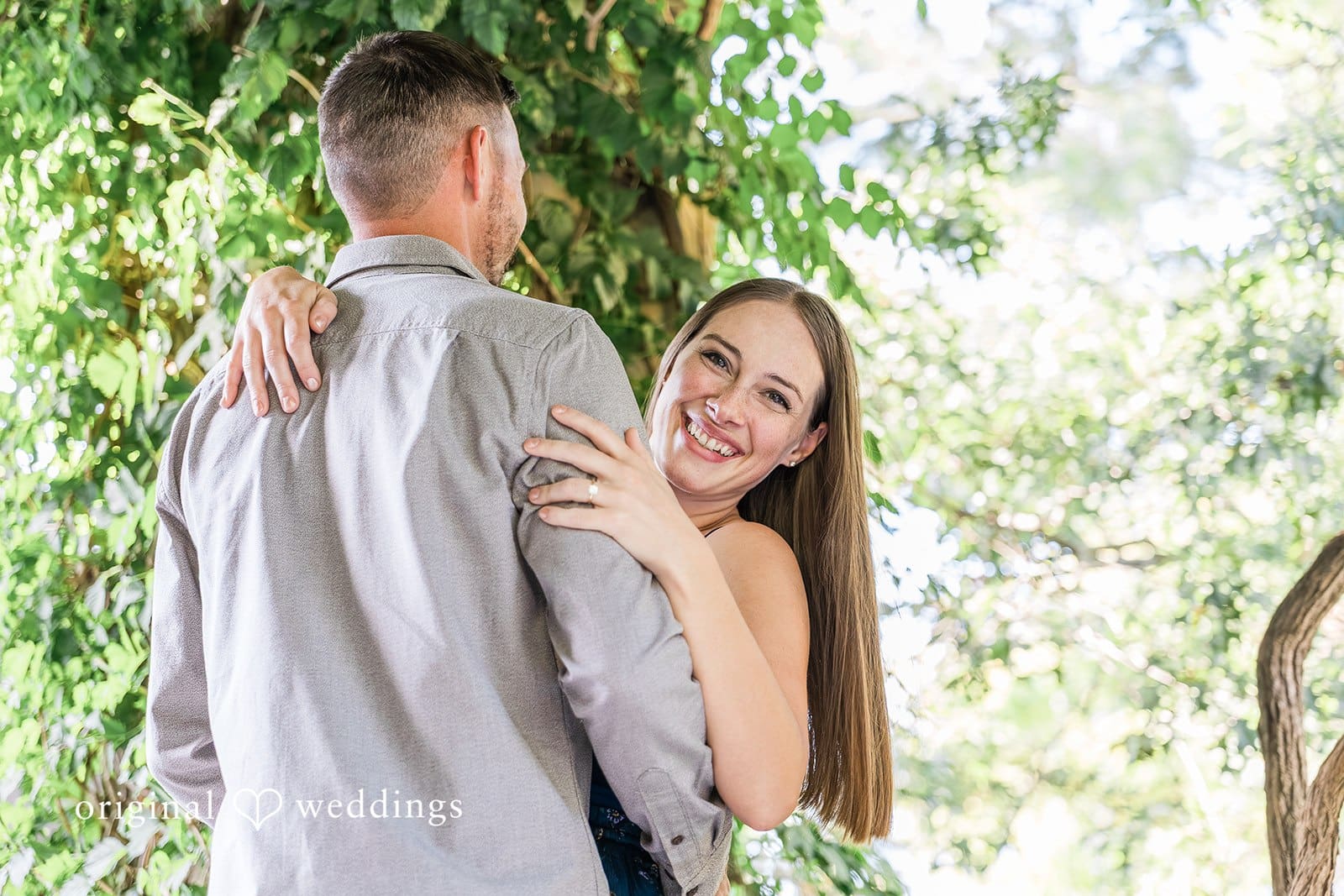 North Chagrin Park Engagement // Laura & Robert -