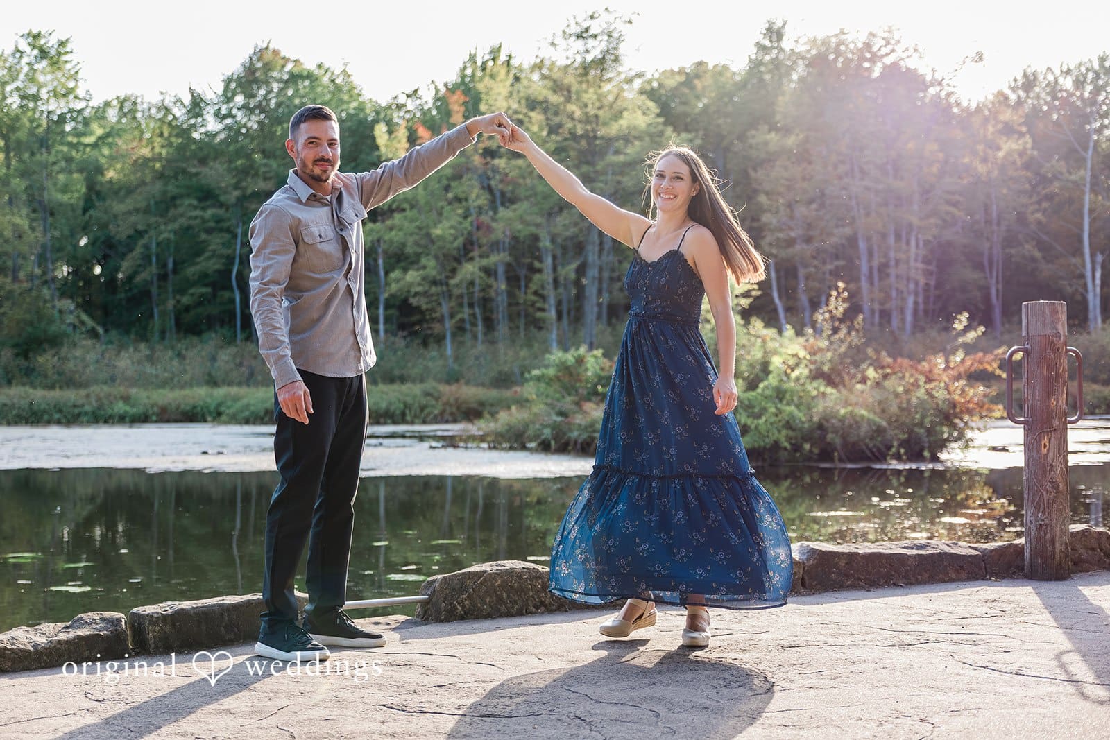 North Chagrin Park Engagement // Laura & Robert -