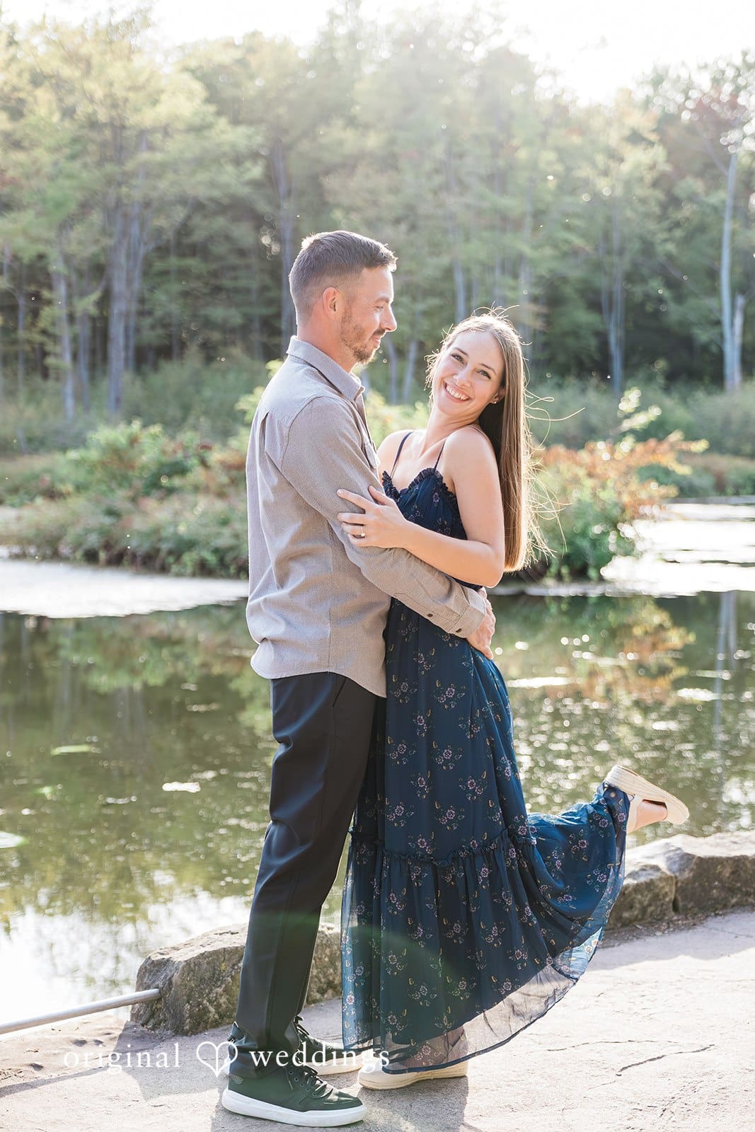 North Chagrin Park Engagement // Laura & Robert -