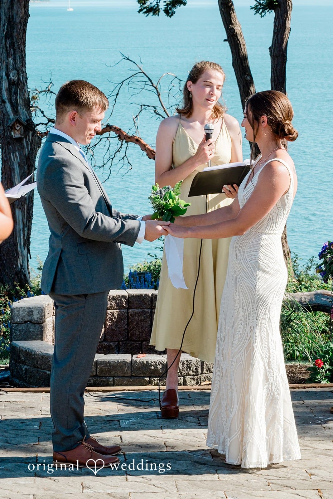 Oak Harbor Wedding // Haley & Eric -