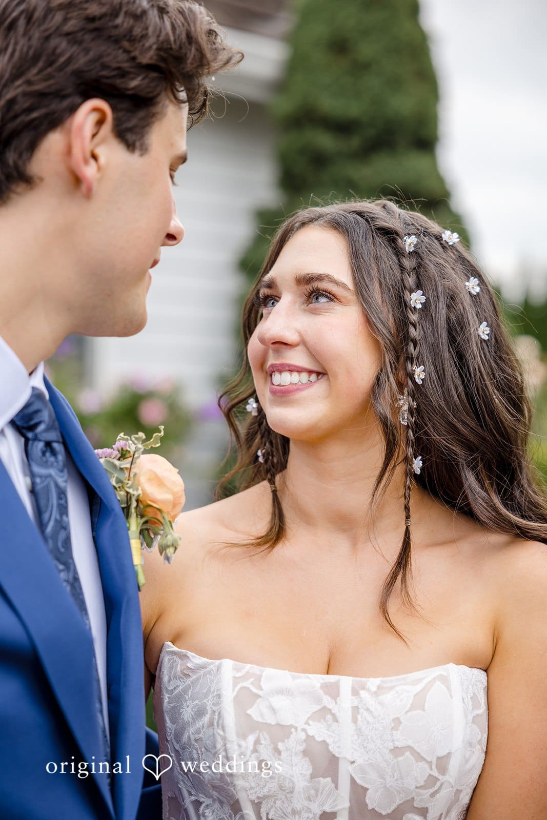 Oakwood Gardens and Alpaca Farm Wedding // Madelyn & Matthew -