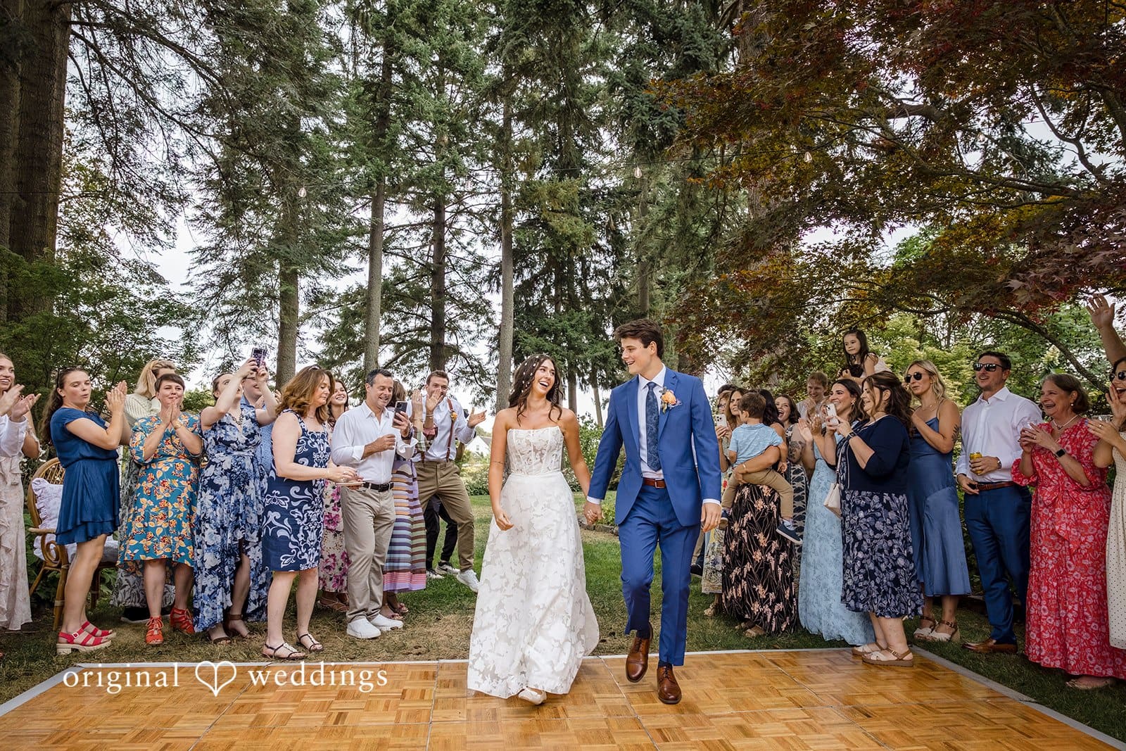 Oakwood Gardens and Alpaca Farm Wedding // Madelyn & Matthew -