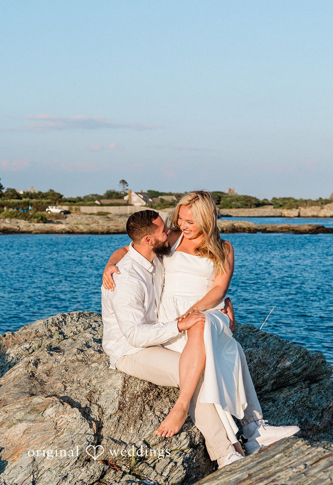Ocean Drive in Newport Engagement // Taylor & Andrew -