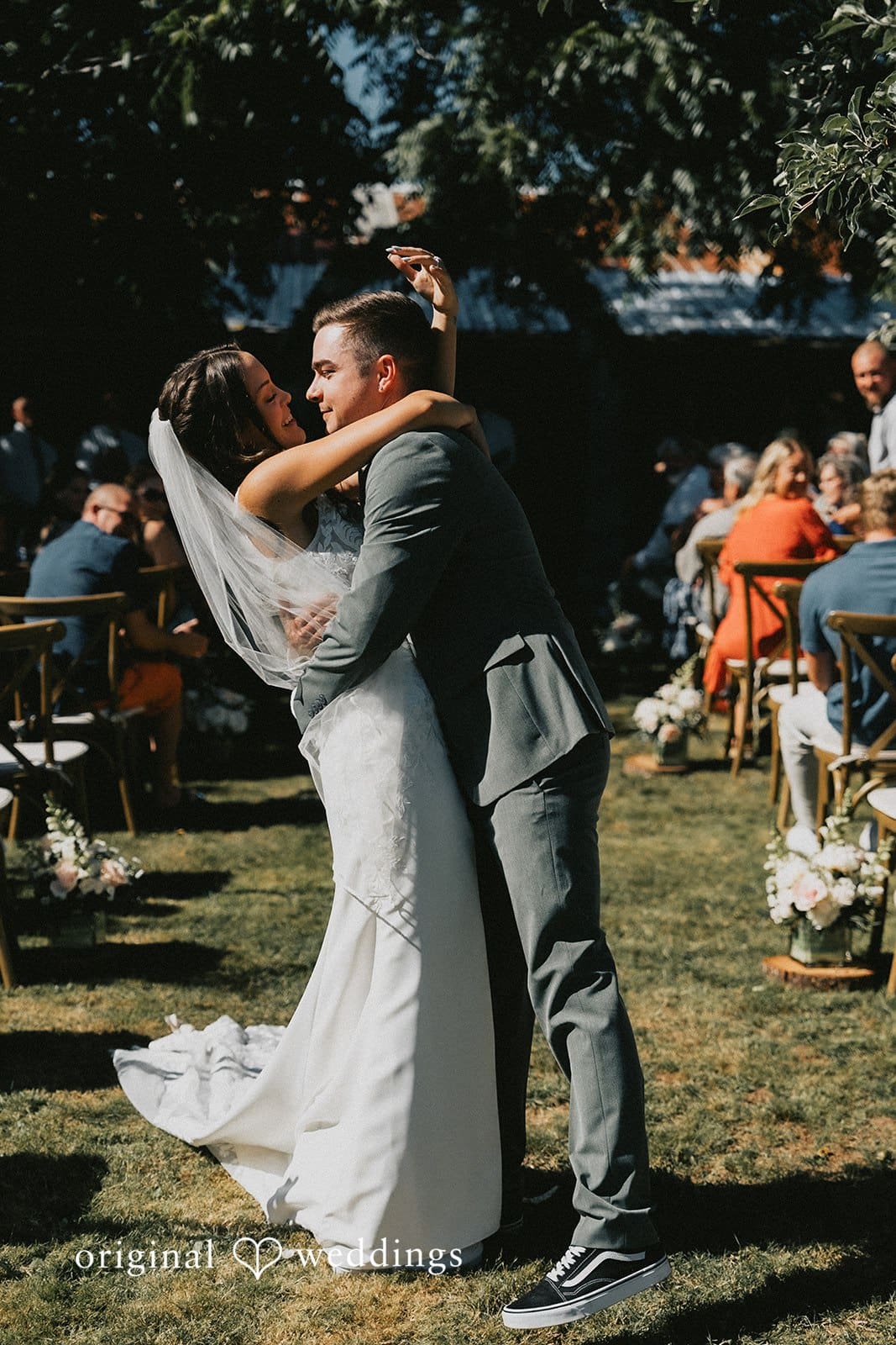 Oregon Backyard Wedding // Declan & Holly -