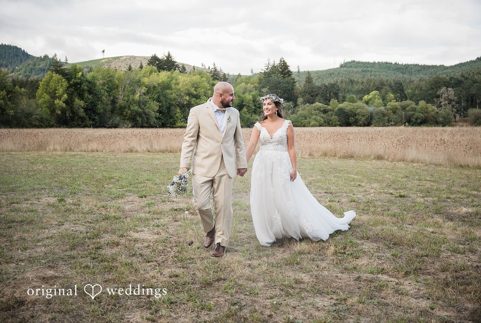 Oregon Backyard Wedding // Josie & Braden -