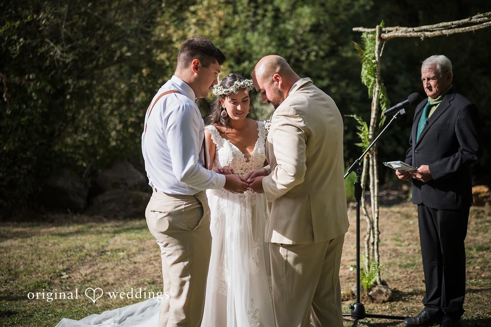 Oregon Backyard Wedding // Josie & Braden -